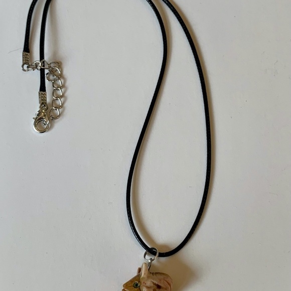 Soapstone Mouse Pendant Necklace Carved Pink Stone Miniature Animal Polished 18" - Picture 8 of 8